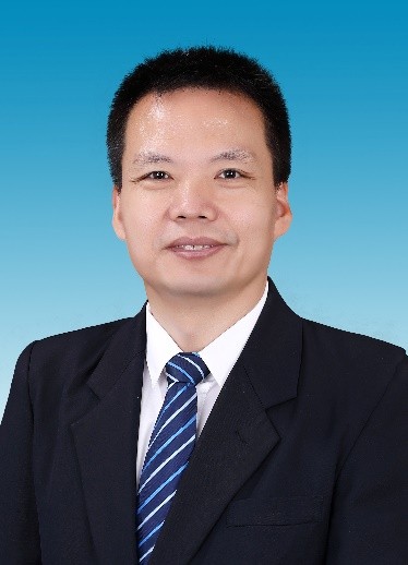 教授，博士生导师
