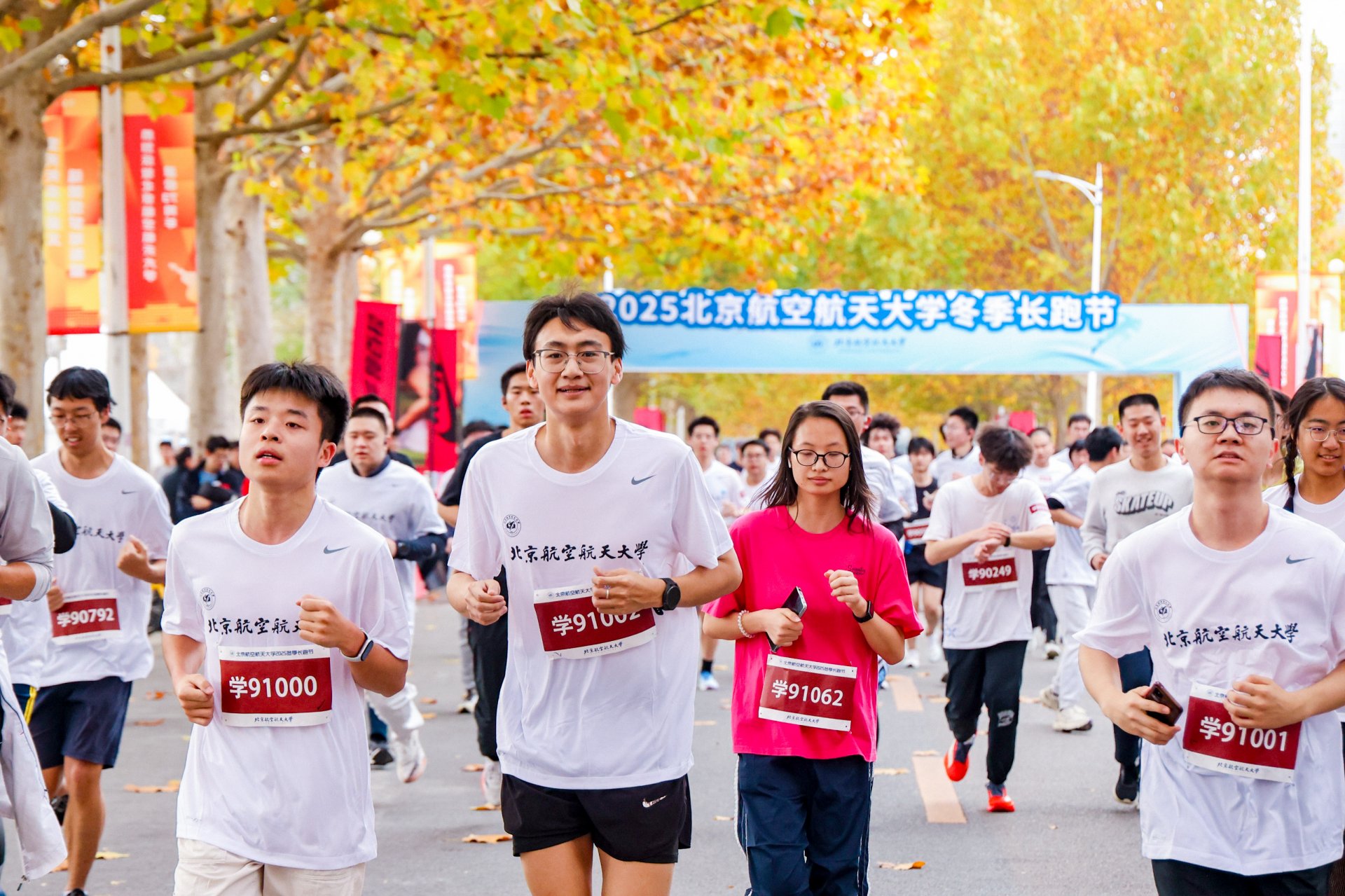 参与师生超过2000人次